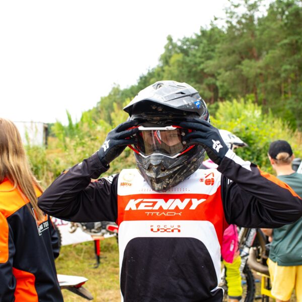 522299387_122213764736250467_2014919072091638310_n